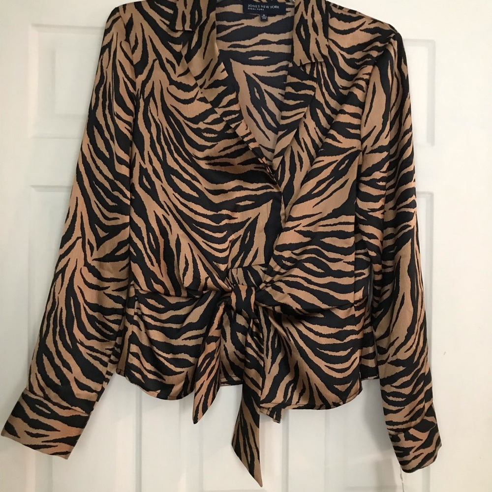 Jones New York medium blouse New